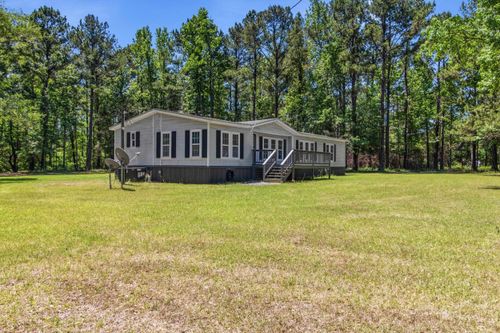 210 Winding Creek Rd, Quincy, FL, 32351-5363 | Card Image