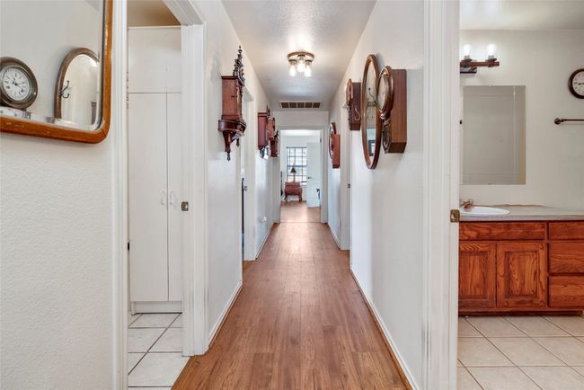 491 Herron Trl, Home with 3 bedrooms, 2 bathrooms and 8 parking in McDade TX | Image 13