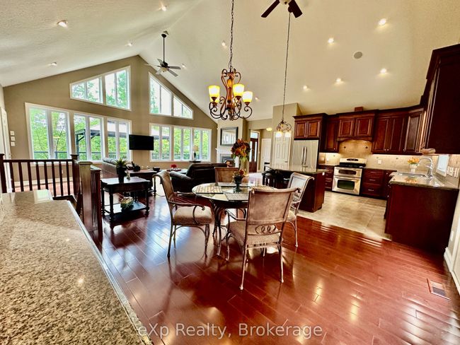 410 Lake Rosalind Rd 4, House other with 3 bedrooms, 3 bathrooms and 10 parking in Hanover ON | Image 17