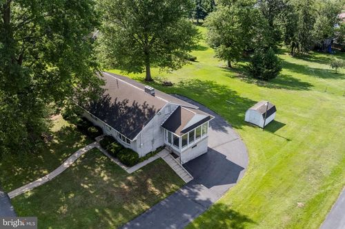 55 Clearview Dr, REINHOLDS, PA, 17569-9659 | Card Image