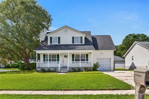 17 Leeward Dr, Savannah, GA, 31419-9473 | Card Image