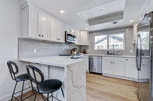 e-1917 Nelson Ave, Redondo Beach, CA, 90278-2362 | Card Image