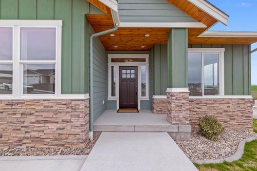 1743 Golden Hills Dr, Lewiston, ID, 83501-5029 | Card Image