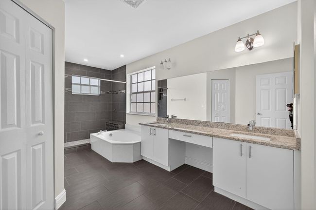 1196 Oakwater Dr, House other with 5 bedrooms, 3 bathrooms and null parking in Royal Palm Beach FL | Image 21