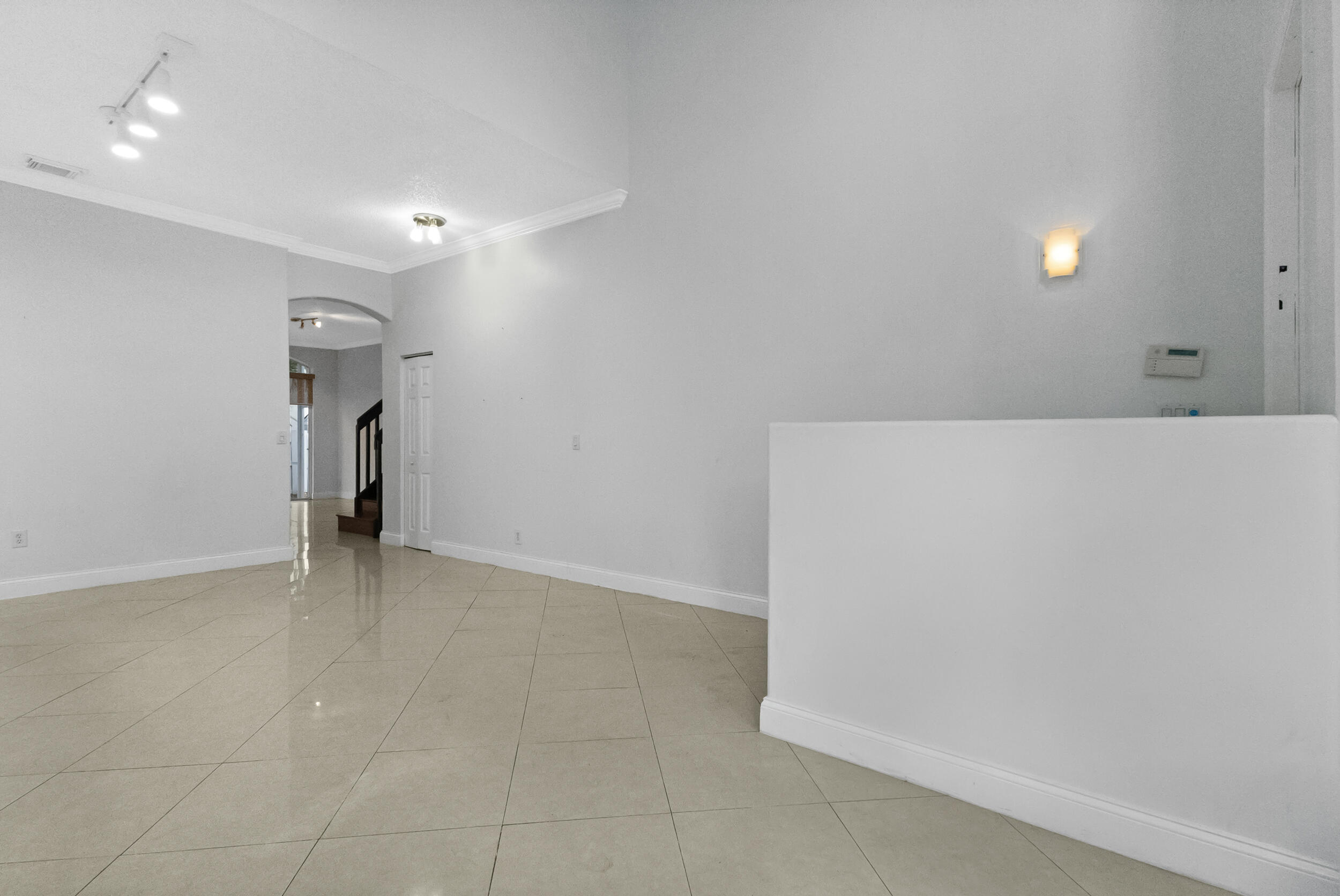 Residential in Hollywood 4