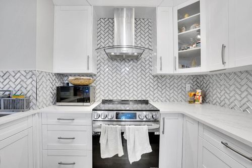 1111-2280 68 St Ne, Calgary, AB, T1Y7M1 | Card Image