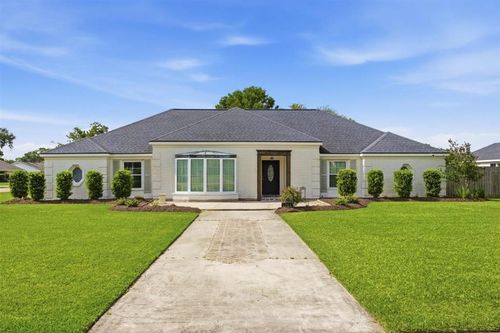 1301 Westmoreland St, Lake Charles, LA, 70605-6125 | Card Image