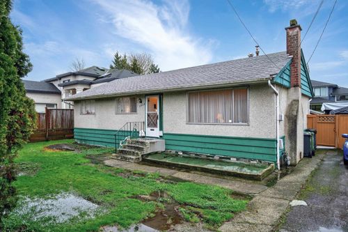 3820 Francis Rd, Richmond, BC, V7C1J7 | Card Image