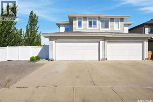 3303 Green Sandcherry St, Regina, SK, S4V3M2 | Card Image
