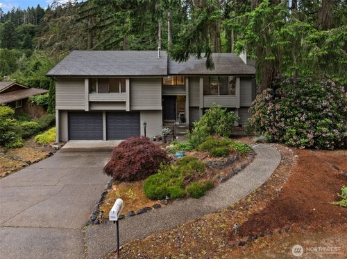 5820 53rd Ave Nw, Gig Harbor, WA, 98335-7358 | Card Image