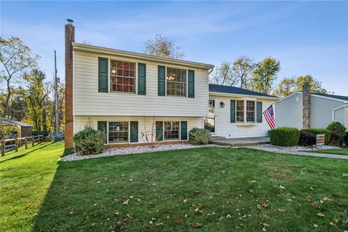 1823 Ivanhoe Dr, North Huntingdon, PA, 15642-4454 | Card Image