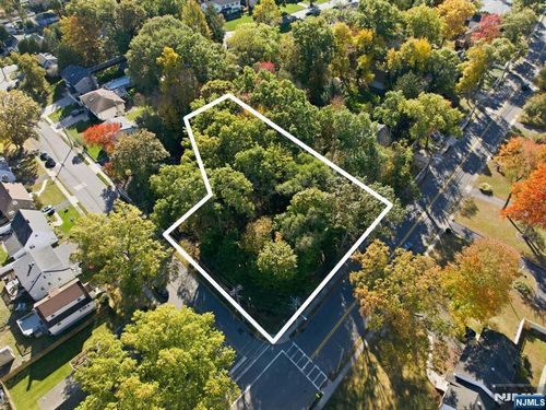 103 Crescent Ave, Waldwick, NJ, 07463 | Card Image