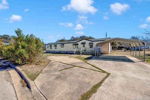 36 Retama Rd, Brackettville, TX, 78832-5188 | Card Image
