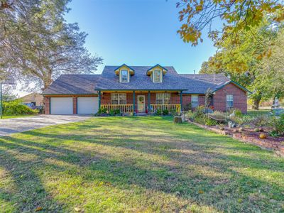 2320 W Franklin Road, House other with 3 bedrooms, 2 bathrooms and null parking in Norman OK | Image 2