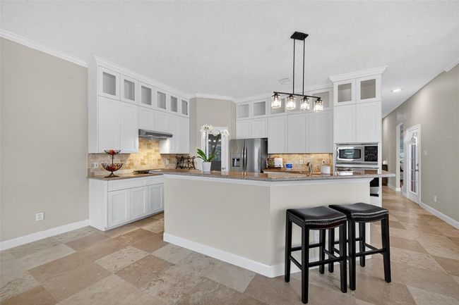 31810 Edgewater Dr, House other with 4 bedrooms, 3 bathrooms and 3 parking in Magnolia TX | Image 14