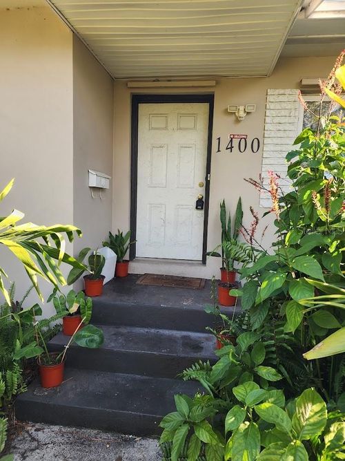 1400 Alhambra Way S, St Petersburg, FL, 33705-4624 | Card Image
