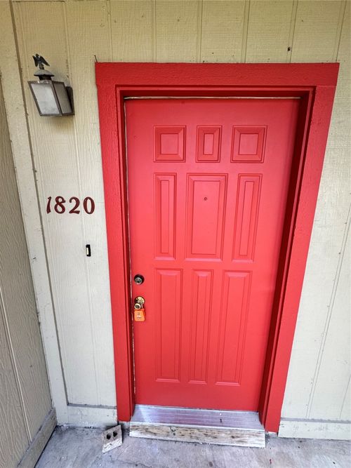 1820-1816 Rawhide Loop, Round Rock, TX, 78681-6932 | Card Image