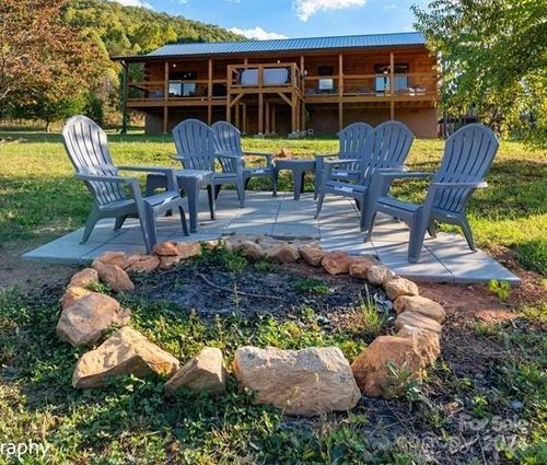 199 Brookview Ln, Whittier, NC, 28789-6169 | Card Image