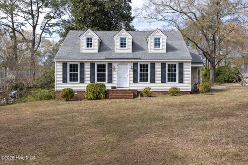 500 Mount Vernon Dr Nw, Wilson, NC, 27893-2228 | Card Image