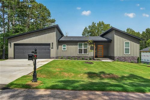 19 Mcgaugh Dr, Bella Vista, AR, 72715-4816 | Card Image