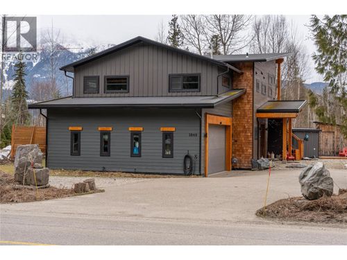 1849 Hay Road, Revelstoke, BC, V0E2S1 | Card Image