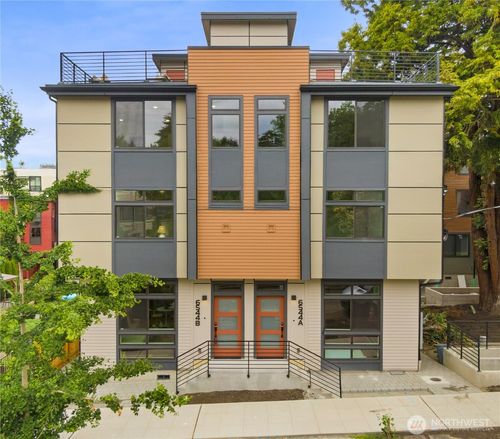 6544 A Latona Ave Ne, Seattle, WA, 98115 | Card Image