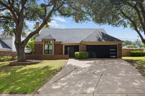 4321 Bradford Dr, Grapevine, TX, 76051-6738 | Card Image