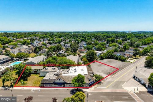 330 Rehoboth Ave, REHOBOTH BEACH, DE, 19971-3108 | Card Image