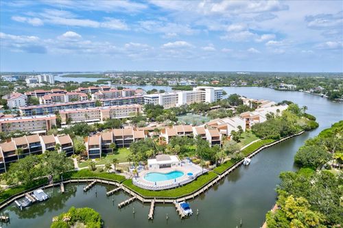 310-1700 Cove Ii Place, Sarasota, FL, 34242 | Card Image