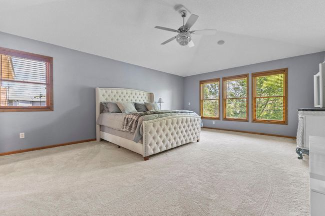 Enormous Primary Bedroom/suite with new carpet - Plenty of room for a sitting area | Image 27