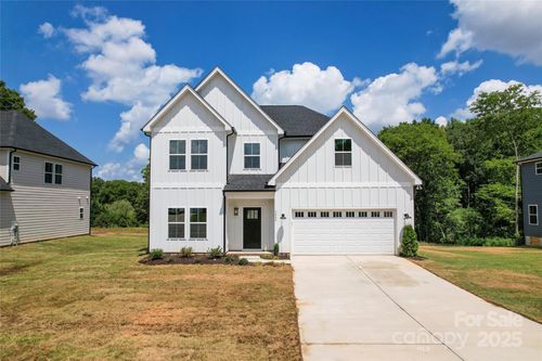 5242 Rocky River Crossing Rd, Harrisburg, NC, 28075-3929 | Card Image
