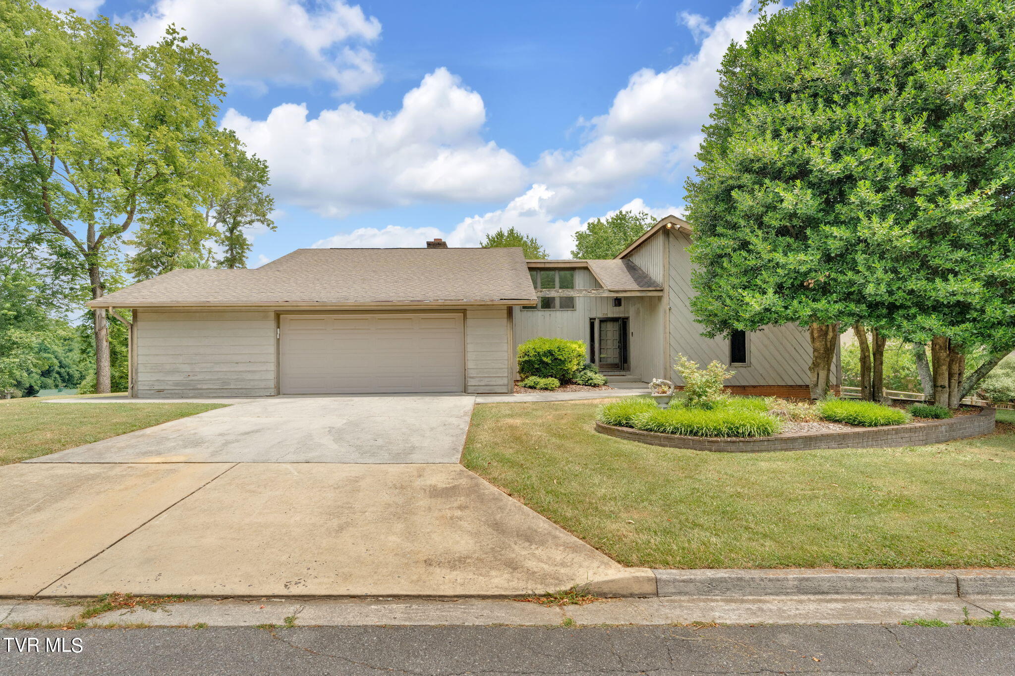 Harbour View Dr, Johnson City, TN 37615