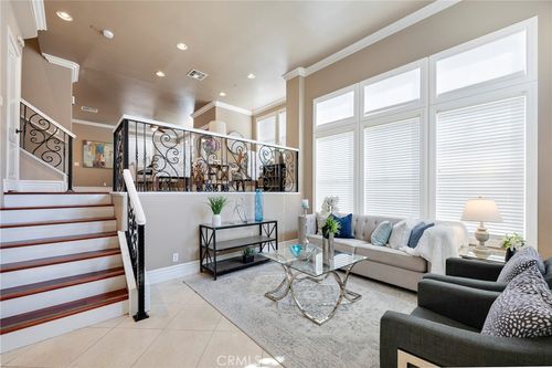 8543 E Kendra Loop, Orange, CA, 92867-1505 | Card Image