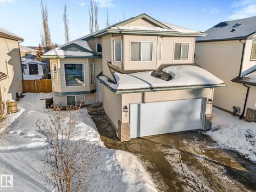 40 Deer Park Blvd, Spruce Grove, AB, T7X3J6 | Card Image