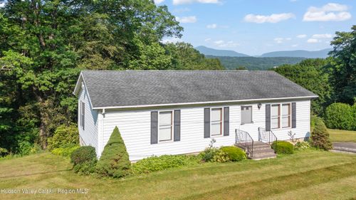 41 Cheviot Rd, Germantown, NY, 12526-5615 | Card Image