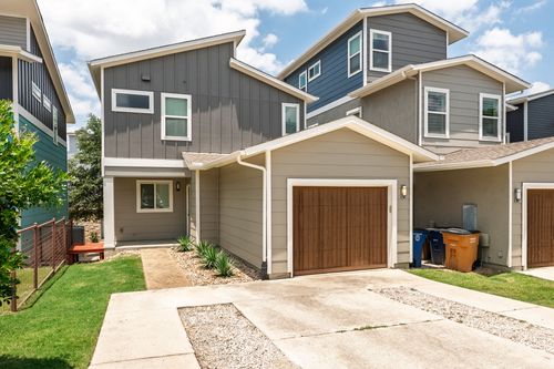 270c-2009 Sager Dr, Austin, TX, 78741-7247 | Card Image