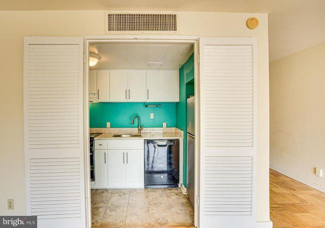 APT-405 - 11400 Washington Plz W, Condo with 0 bedrooms, 1 bathrooms and null parking in RESTON VA | Image 15