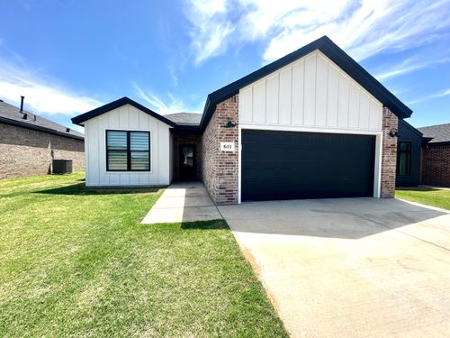 611 E 14th Street, Wolfforth, TX, 79382 | Card Image