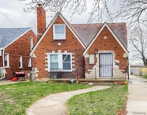 9154 Wayburn St, Detroit, MI, 48224-2813 | Card Image