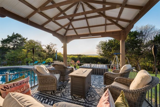 1819 W Belt Line Rd, House other with 4 bedrooms, 4 bathrooms and null parking in Cedar Hill TX | Image 33