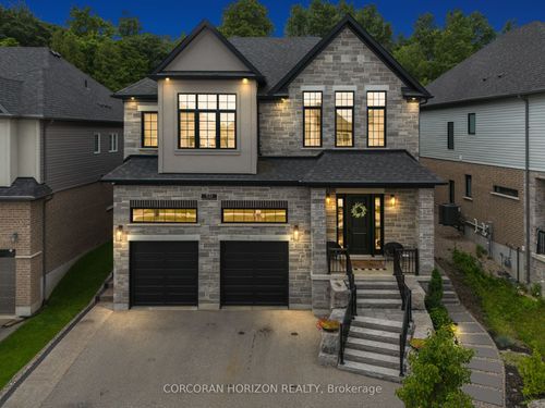 521 Bridgemill Cres, Kitchener, ON, N2A0C8 | Card Image