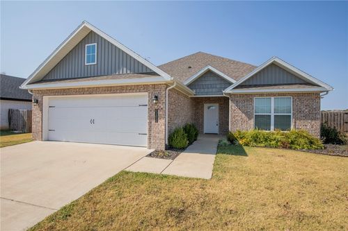 1013 Estes Dr, Pea Ridge, AR, 72751-6011 | Card Image