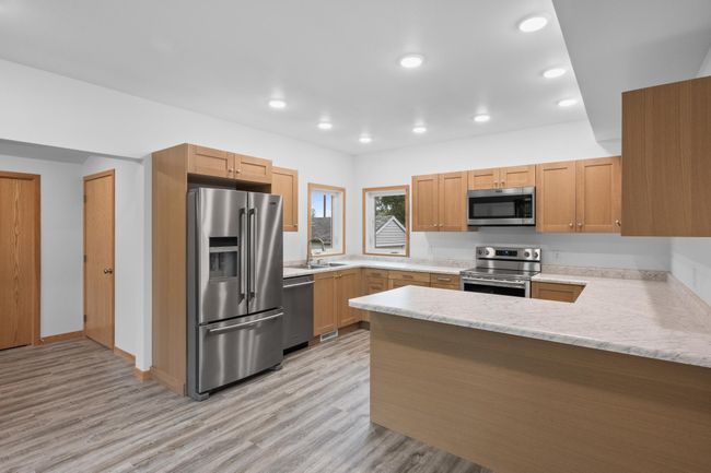Kitchen | Image 5