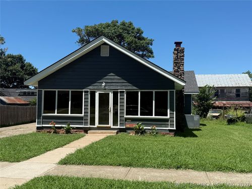 1515 Grandview Ave, Pawhuska, OK, 74056-1824 | Card Image