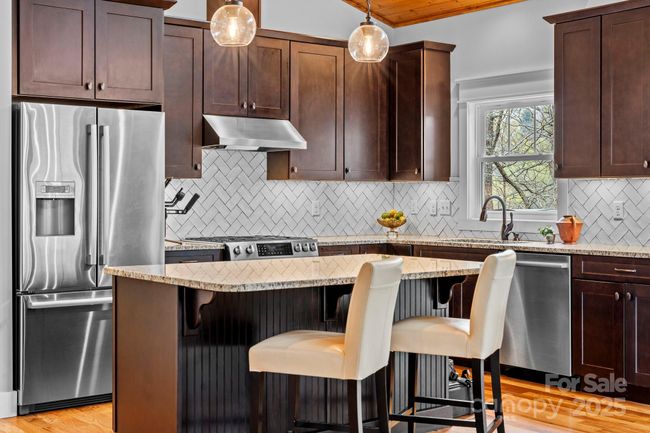 16 Sugarland Ridge Rd, House other with 3 bedrooms, 3 bathrooms and null parking in Fairview NC | Image 14