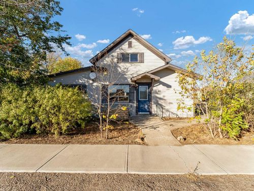 80 Pacific Ave, Irvine, AB, T0J1V0 | Card Image