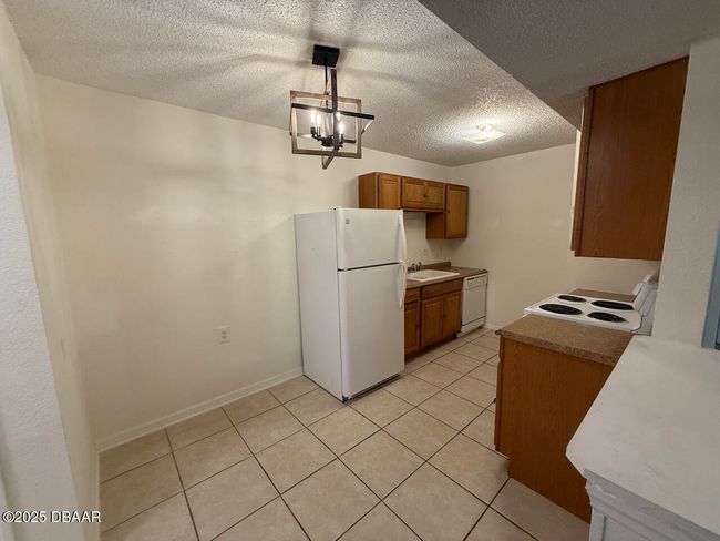 L1 - 1600 Big Tree Rd, Condo with 2 bedrooms, 2 bathrooms and null parking in SOUTH DAYTONA FL | Image 34