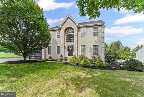 1154 Bateman Dr, Phoenixville, PA, 19460-5111 | Card Image