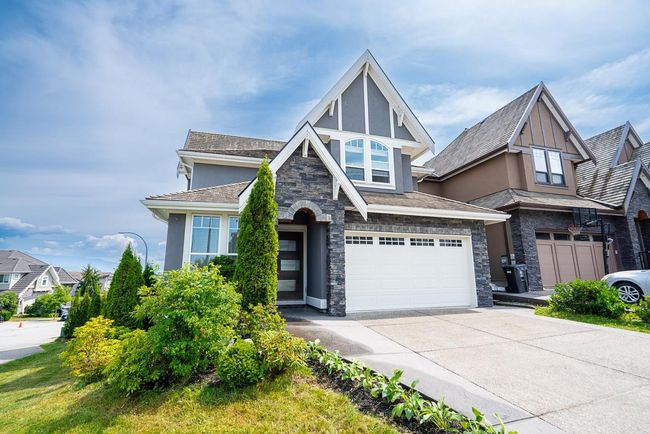 35548 Eagle Summit Drive, House other with 7 bedrooms, 5 bathrooms and 4 parking in Abbotsford BC | Image 3