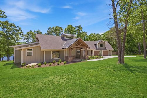 722 Hemlock Ln, Spencer, TN, 38585-4141 | Card Image